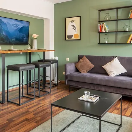 Geraeumiges City-wohnen In Dueren Апартаменты