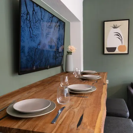 Geraeumiges City-wohnen In Dueren