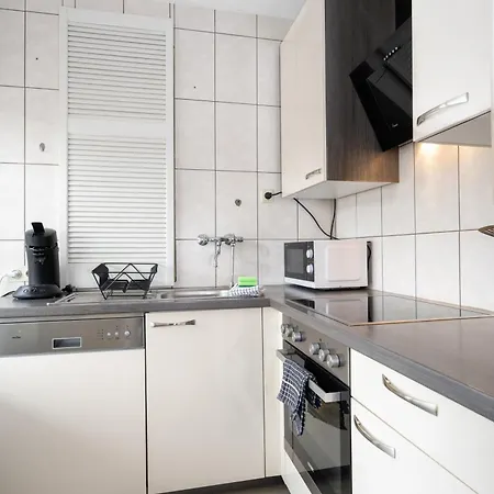 Geraeumiges City-wohnen In Dueren Апартаменты Хаймбах